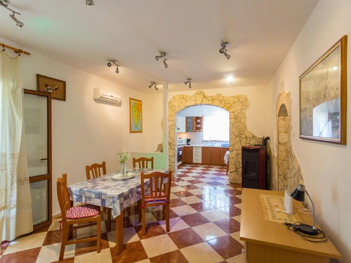 Holiday Home Villa Tanne - Lbn427 By Interhome Labin
