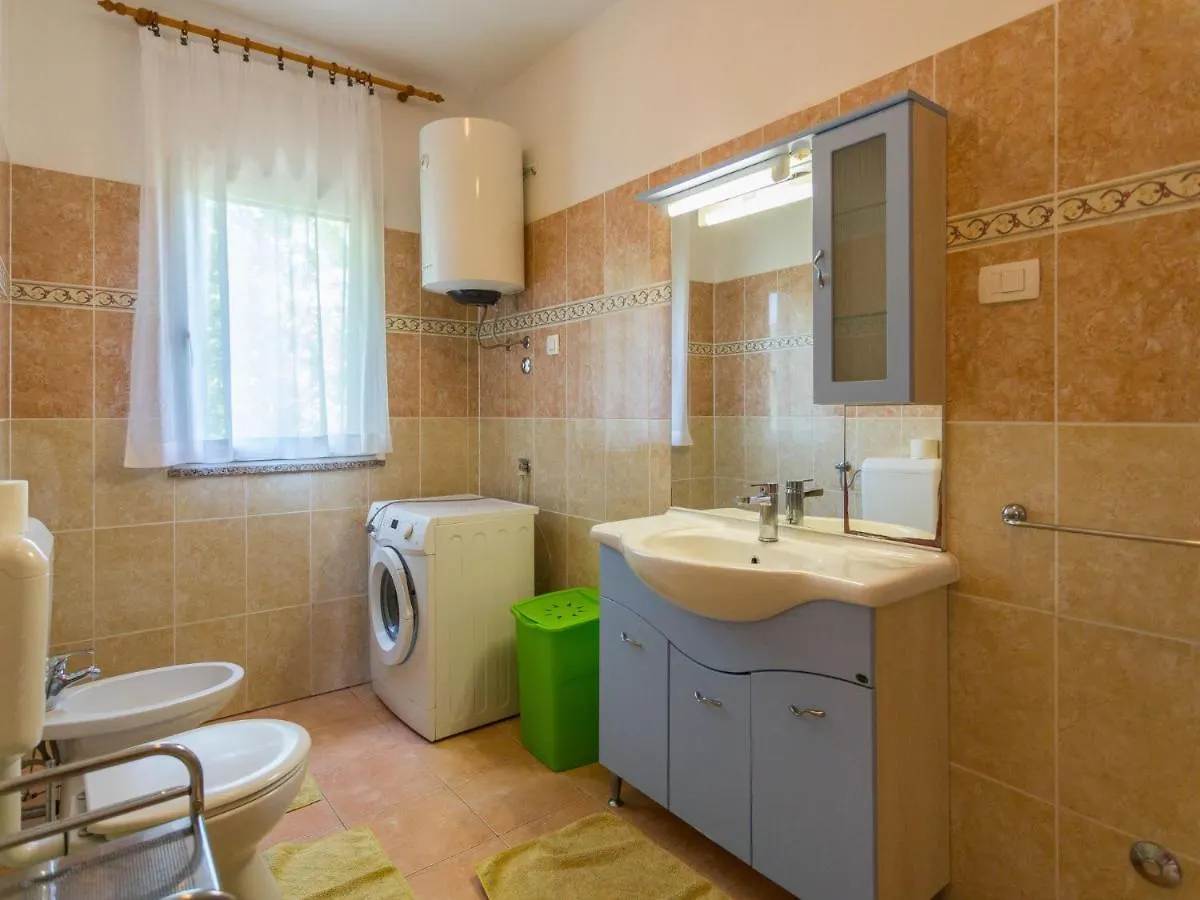 Holiday Home Villa Tanne - Lbn427 By Interhome Labin